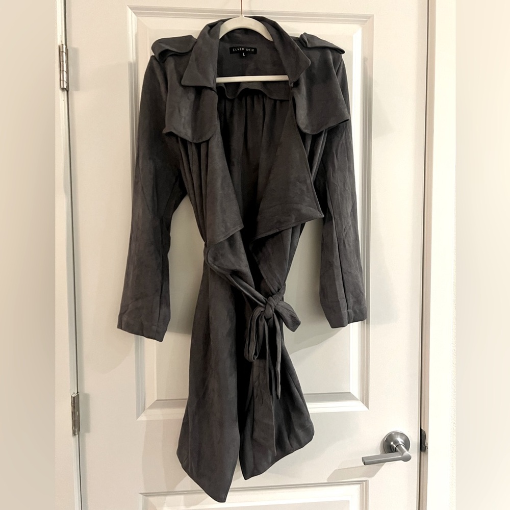 BLUSH NOIR TRENCH COAT